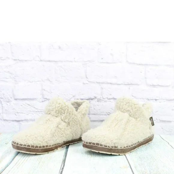 LL Bean Tan Wool Slip On Cozy Pile Fleece Lined Slipper Booties Size 8 M - Picture 2 of 9